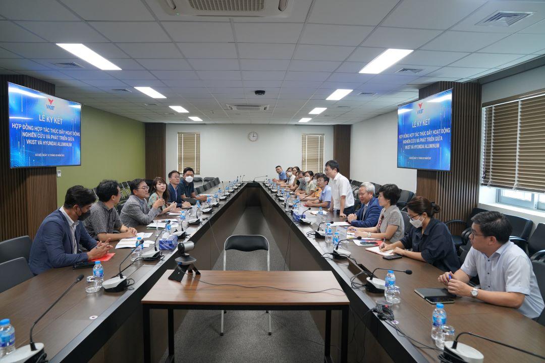 Signing ceremony of cooperation contract to promote research and development activities between VKIST and Hyundai Aluminum