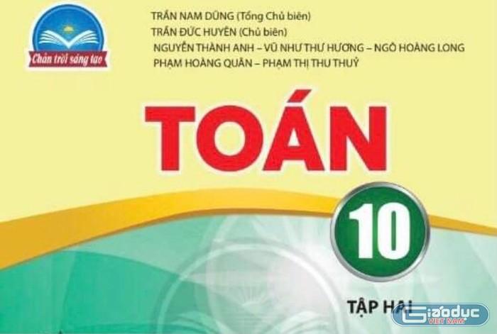 Sách giáo khoa Toán 10 - Chân trời sáng tạo. (Ảnh: Cao Nguyên)